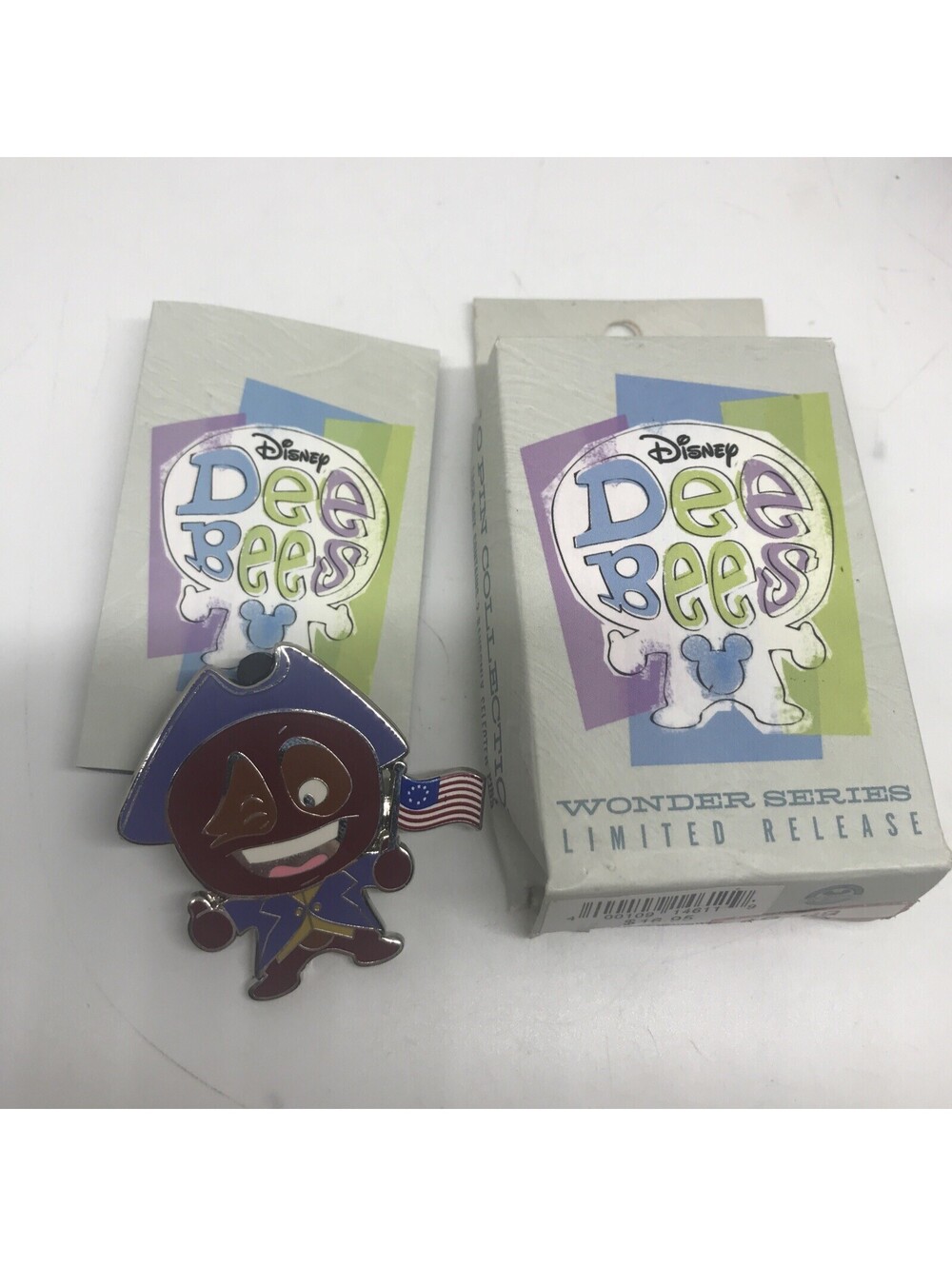 Disney Pin Limited Release Wonder Series Silver DeeBees Libertee Disney FreeShip